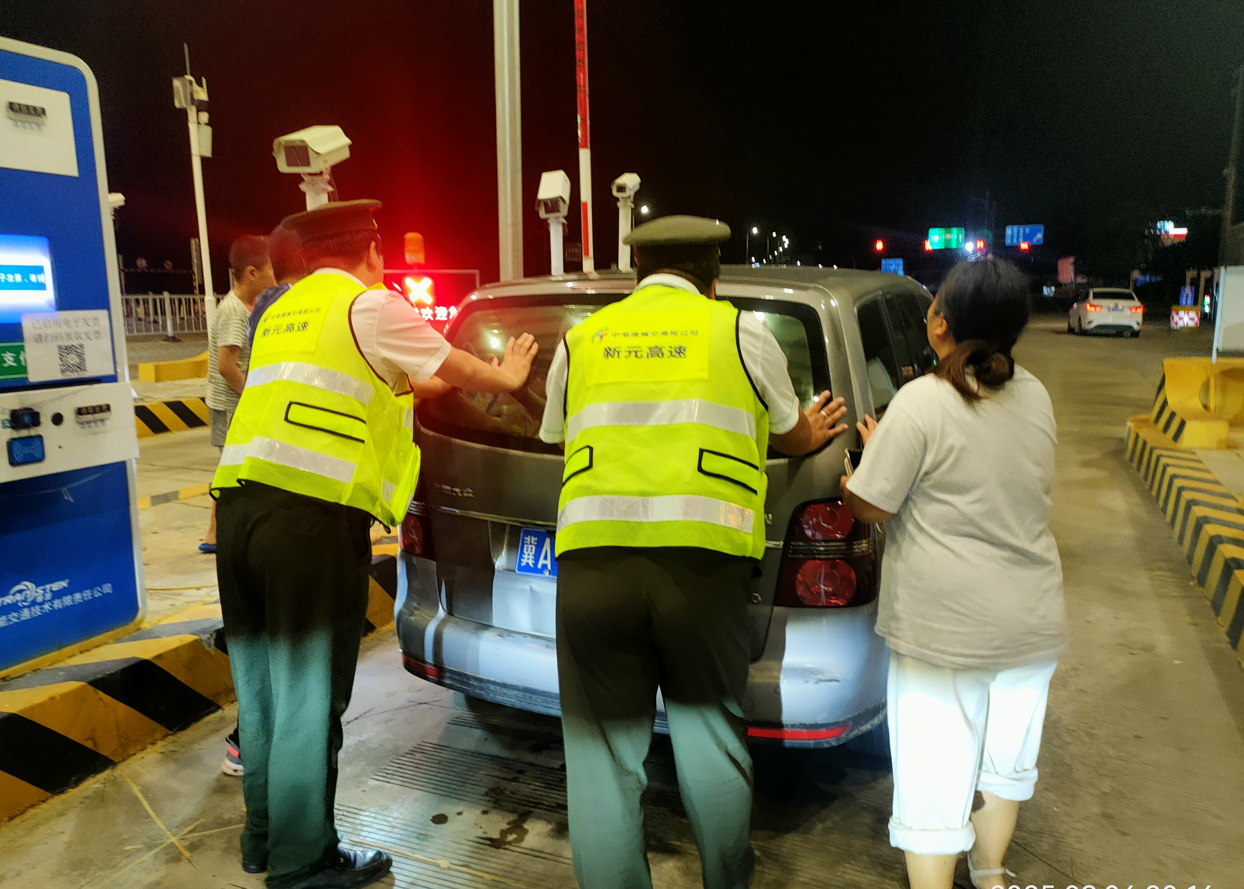 34a6dc7dd8eee1a3aa37fcc4ea3c3087.jpg 34a6dc7dd8eee1a3aa37fcc4ea3c3087.jpg