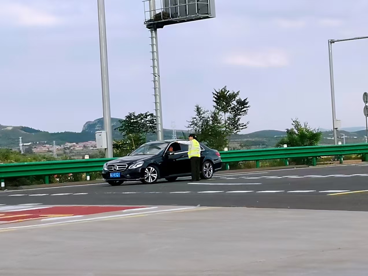 微信图片_2025-07-06_092850_238.jpg